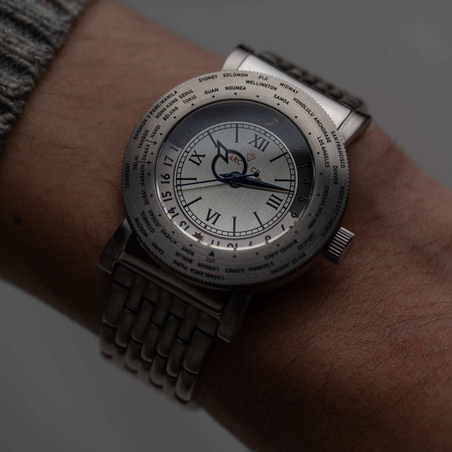 WORLD TIME